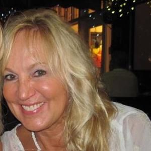 Meet your Posher, Debra